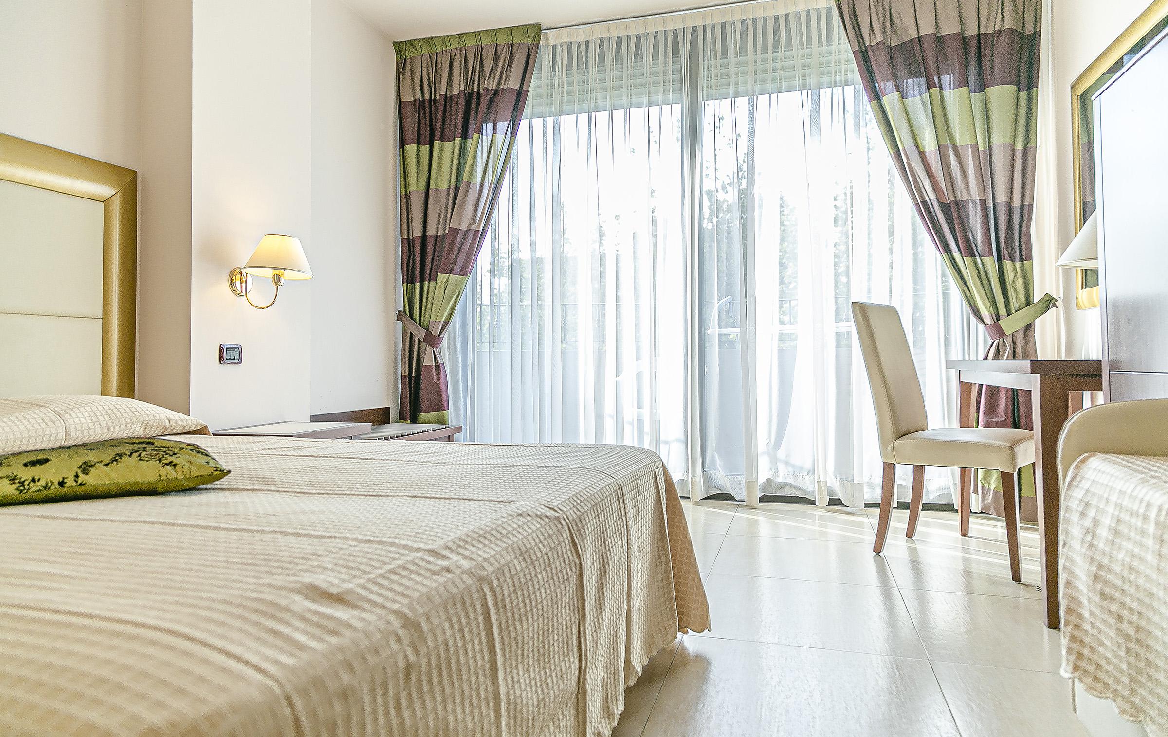 Hotel Metropolitan เบลลาเรีย-อีเจอา มารีนา ภายนอก รูปภาพ