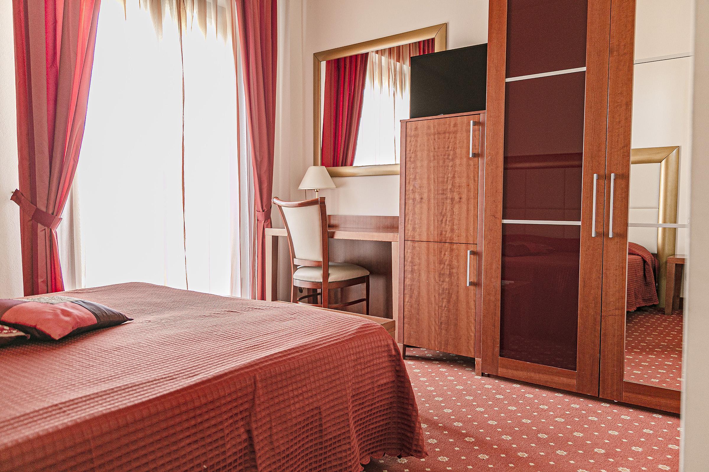 Hotel Metropolitan เบลลาเรีย-อีเจอา มารีนา ภายนอก รูปภาพ