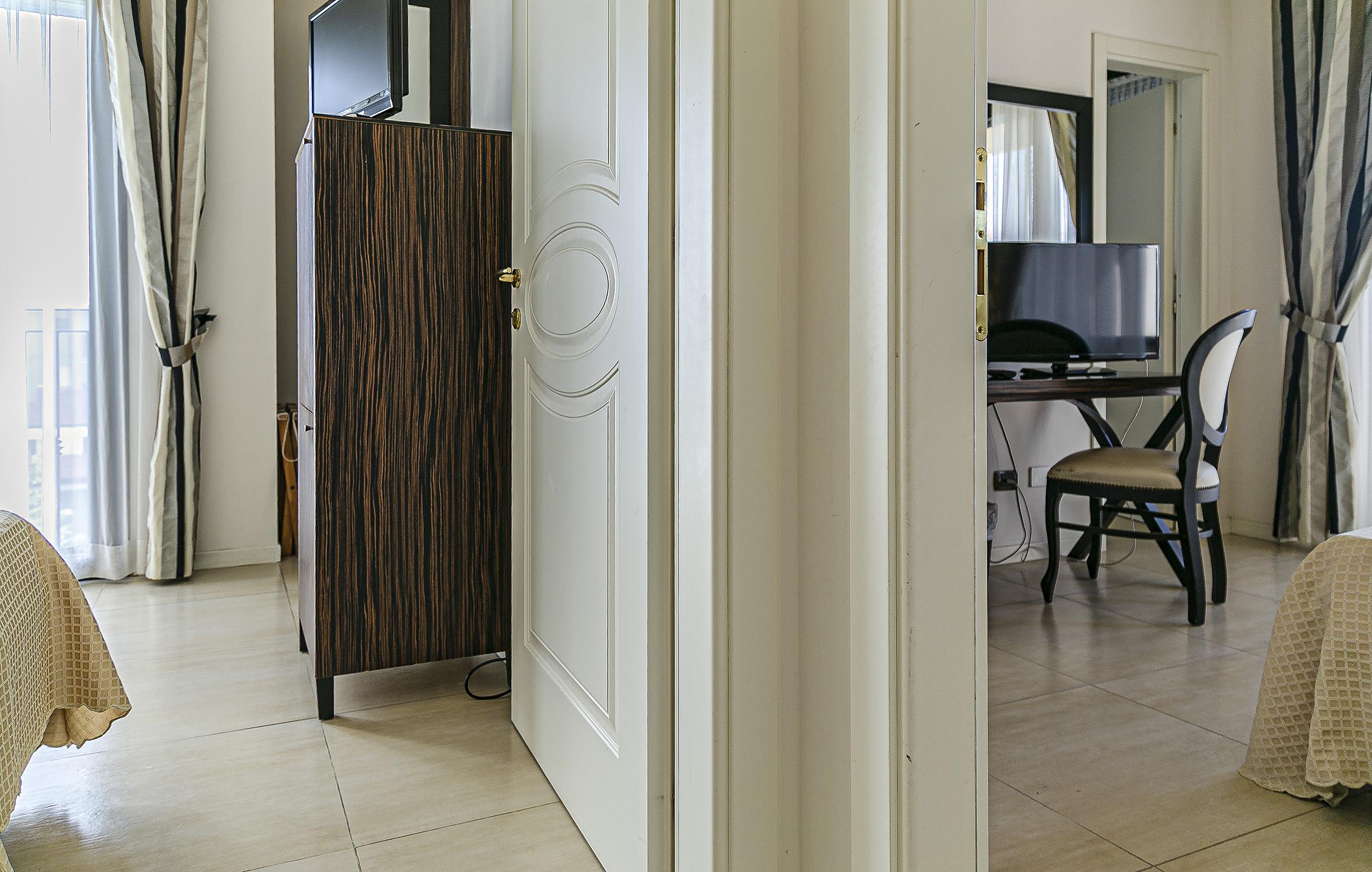 Hotel Metropolitan เบลลาเรีย-อีเจอา มารีนา ภายนอก รูปภาพ