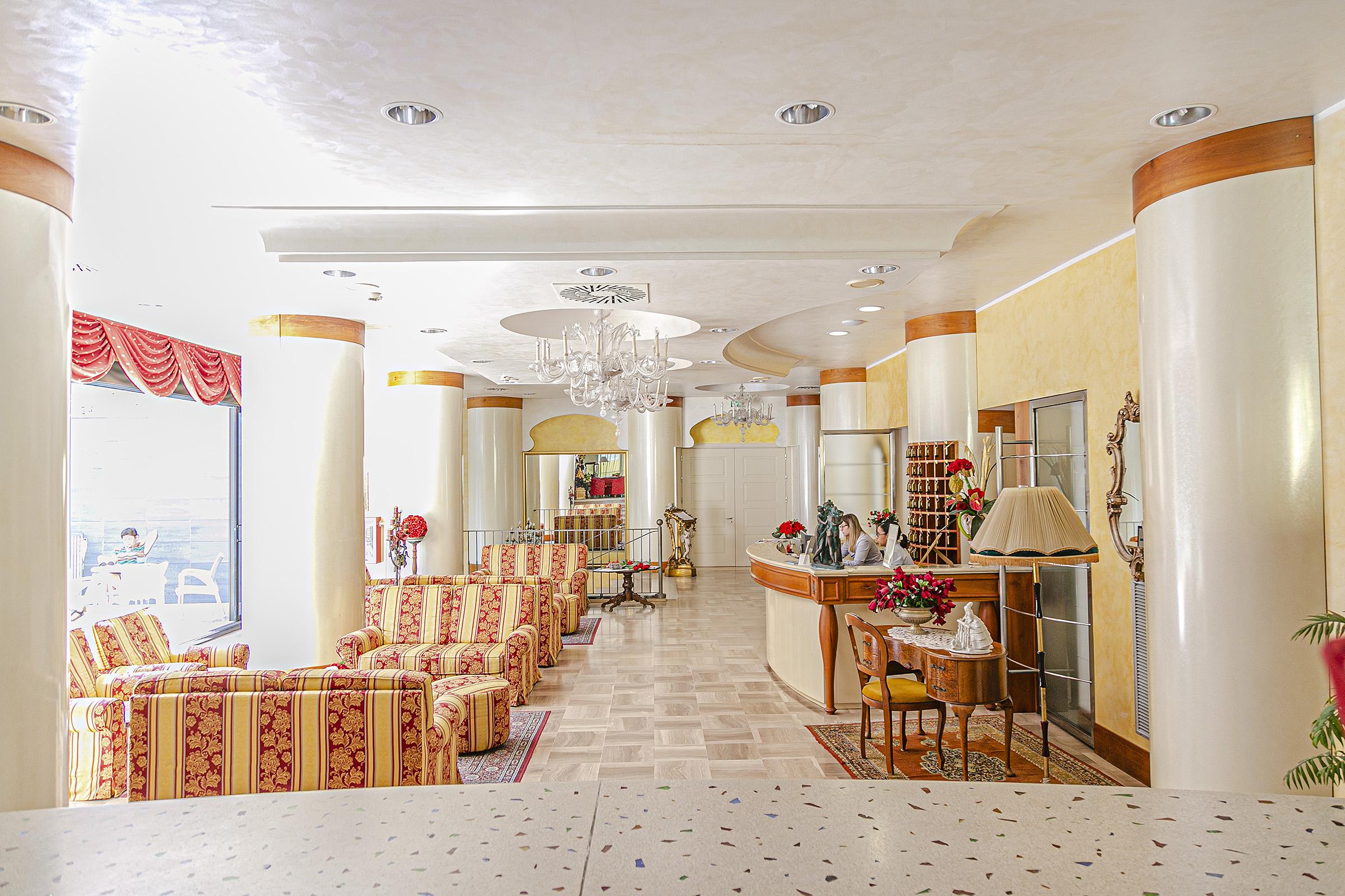 Hotel Metropolitan เบลลาเรีย-อีเจอา มารีนา ภายนอก รูปภาพ
