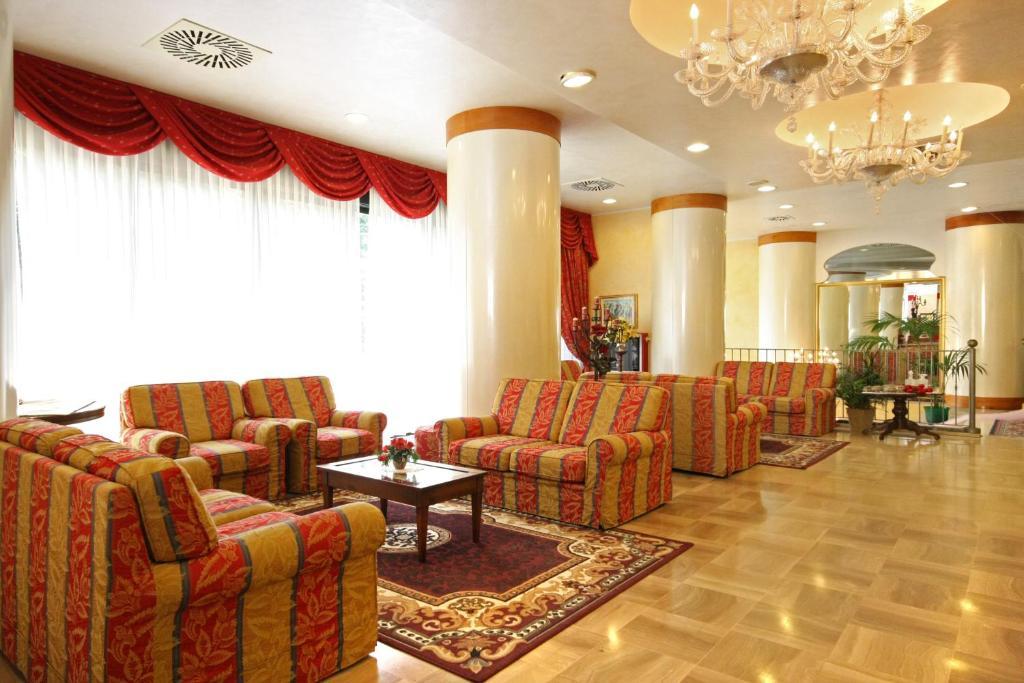 Hotel Metropolitan เบลลาเรีย-อีเจอา มารีนา ภายนอก รูปภาพ