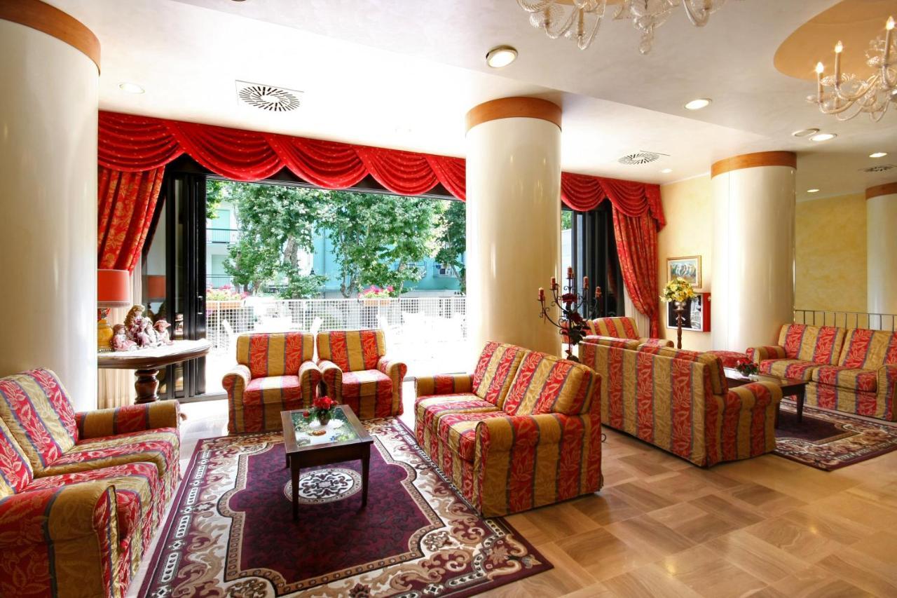Hotel Metropolitan เบลลาเรีย-อีเจอา มารีนา ภายนอก รูปภาพ